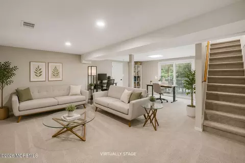 Living - 54 Middlesex Rd, Matawan, NJ 07747 photo 3 of 6