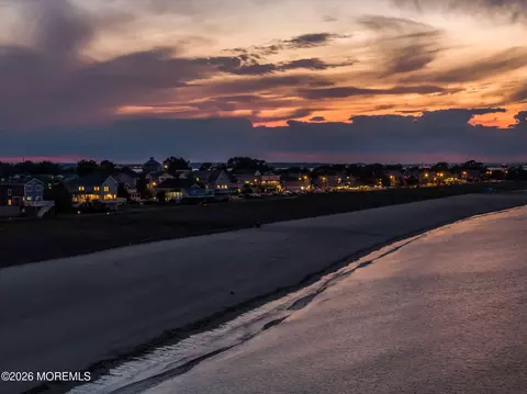 View/Area - 655 Front St, Union Beach, NJ 07735 photo 13 of 17