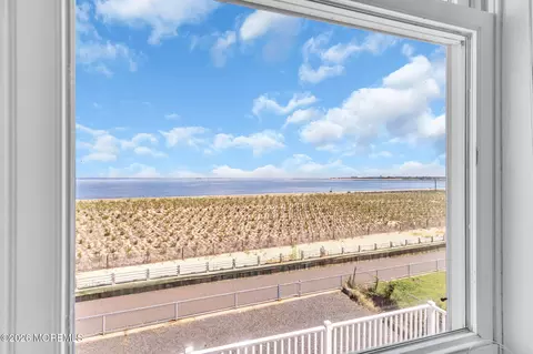 View/Area - 655 Front St, Union Beach, NJ 07735 photo 5 of 17
