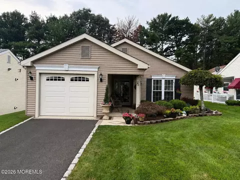 25 Tarworth Ter, Manchester, NJ 08759
