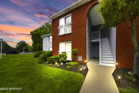 505 Harding Rd #3, Freehold, NJ 07728