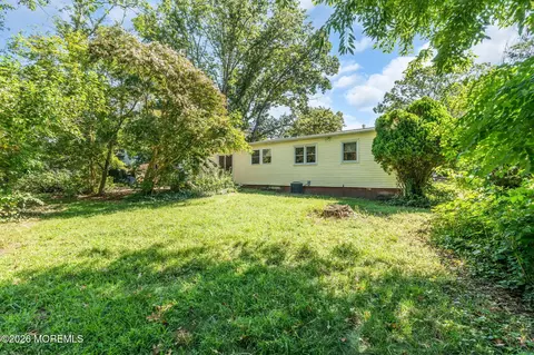 Exterior - 308 Emerald Dr, Brick, NJ 08723 photo 17 of 20