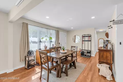 Dining - 308 Emerald Dr, Brick, NJ 08723 photo 2 of 2