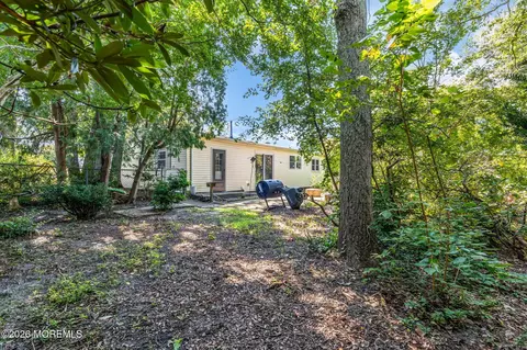 Exterior - 308 Emerald Dr, Brick, NJ 08723 photo 12 of 20