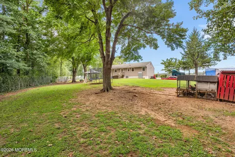 Exterior - 7 Chambers Rd, Millstone, NJ 08510 photo 4 of 4