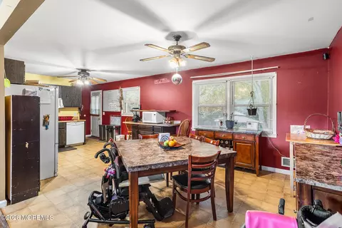 Dining - 7 Chambers Rd, Millstone, NJ 08510 photo 1 of 2