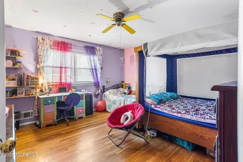 Bedroom - 7 Chambers Rd, Millstone, NJ 08510 photo 3 of 6