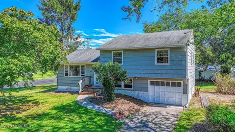 110 Iris Dr, Neptune City, NJ 07753