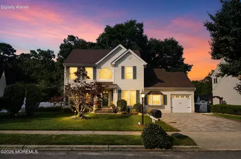 105 Hollow Oak Ln, Manahawkin, NJ 08050