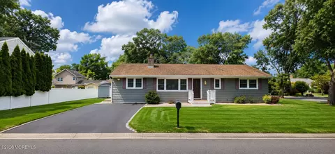 2432 Dwight Ave, Point Pleasant, NJ 08742