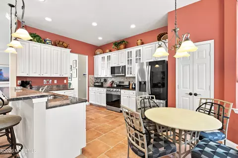 Kitchen - 31 Devonshire Way, Jackson, NJ 08527 photo 3 of 7