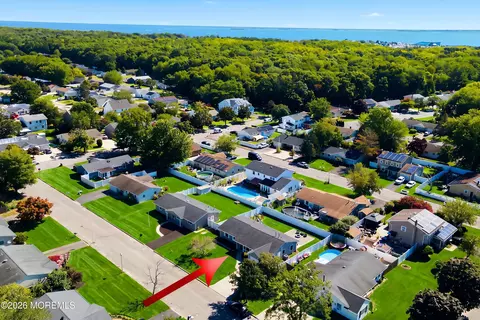 View/Area - 402 5th St, Waretown, NJ 08758 photo 8 of 10