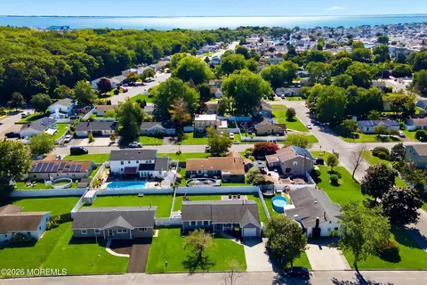 View/Area - 402 5th St, Waretown, NJ 08758 photo 1 of 10
