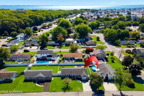 View/Area - 402 5th St, Waretown, NJ 08758 photo 2 of 10