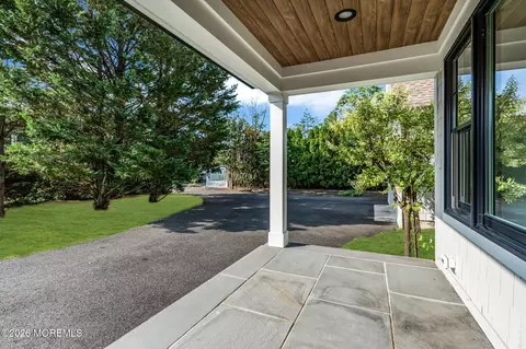 Exterior - 921 Riverview Dr, Brielle, NJ 08730 photo 3 of 8
