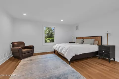 Bedroom - 921 Riverview Dr, Brielle, NJ 08730 photo 2 of 5