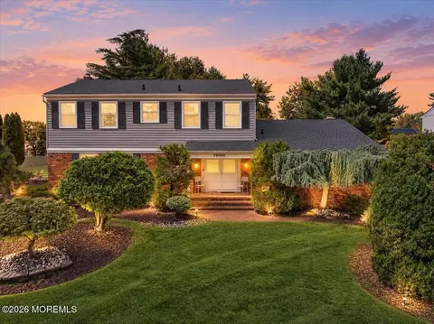 3 Inge Ln, Marlboro, NJ 07746