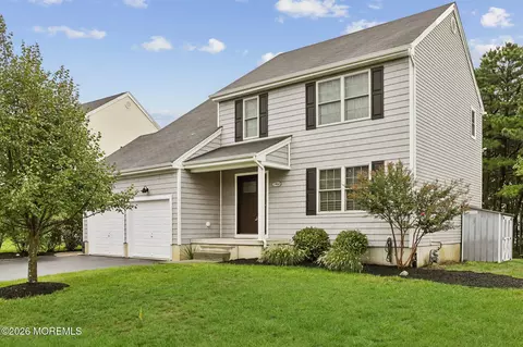 1960 Breakers Dr, Barnegat, NJ 08005