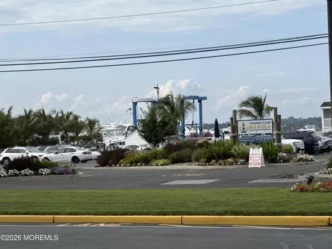 1 Channel Dr #1003, Monmouth Beach, NJ 07750