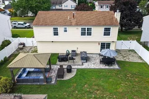 View/Area - 16 Starlight Rd, Howell, NJ 07731 photo 1 of 6