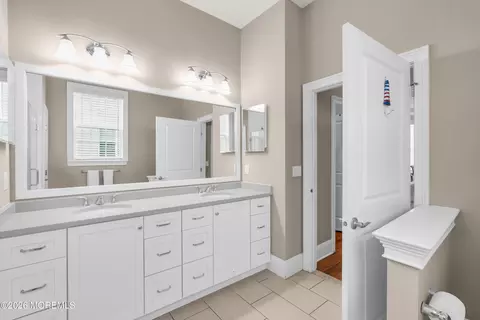 Bath - 14 Ambermist Way, Forked River, NJ 08731 photo 3 of 5