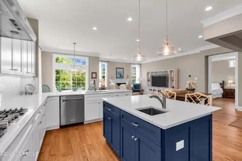 Kitchen - 14 Ambermist Way, Forked River, NJ 08731 photo 4 of 6