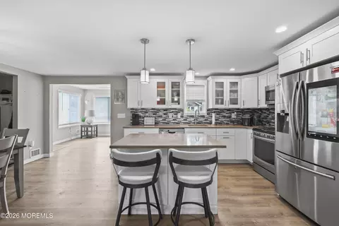 Kitchen - 2013 Whitcomb Rd, Forked River, NJ 08731 photo 3 of 3