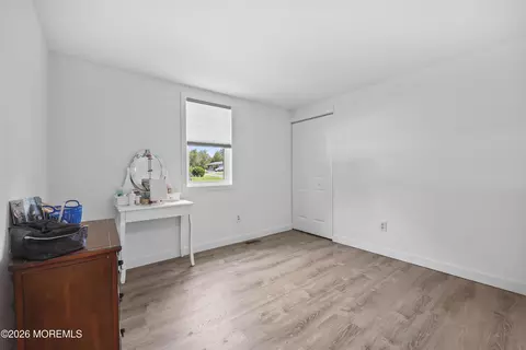 Bedroom - 2013 Whitcomb Rd, Forked River, NJ 08731 photo 4 of 4