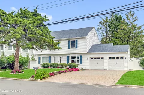 1706 Bay Ave, Point Pleasant, NJ 08742