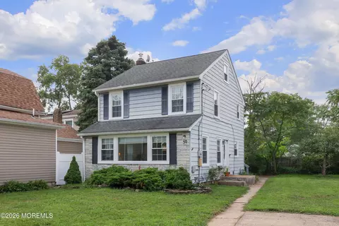 30 Linton Pl, Keansburg, NJ 07734