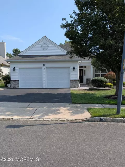 20 Derry Meeting Dr, Manalapan, NJ 07726