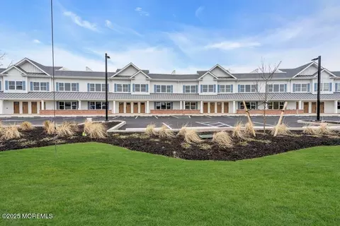 629 Ocean Rd #9, Point Pleasant, NJ 08742