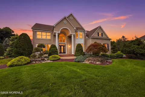 114 Candido Ct, Manalapan, NJ 07726