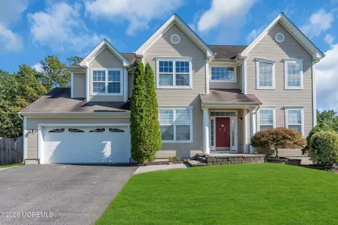 2391 Forest Cir, Toms River, NJ 08755