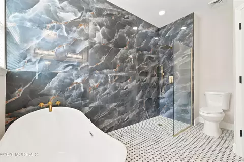 Bath - 63 Marlow Dr, Jackson, NJ 08527 photo 3 of 5