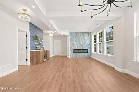 Living - 63 Marlow Dr, Jackson, NJ 08527 photo 2 of 5