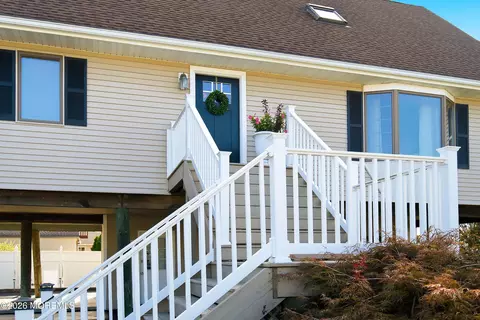 Exterior - 917 Shenandoah Dr, Forked River, NJ 08731 photo 3 of 12