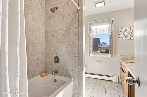 Bath - 917 Shenandoah Dr, Forked River, NJ 08731 photo 1 of 5