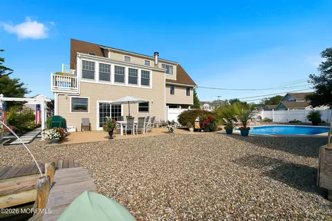 Exterior - 917 Shenandoah Dr, Forked River, NJ 08731 photo 12 of 12