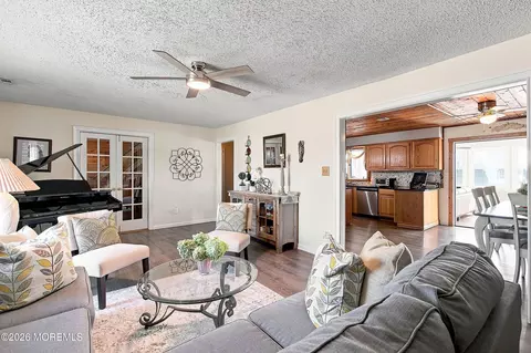 Other - 917 Shenandoah Dr, Forked River, NJ 08731 photo 1 of 10