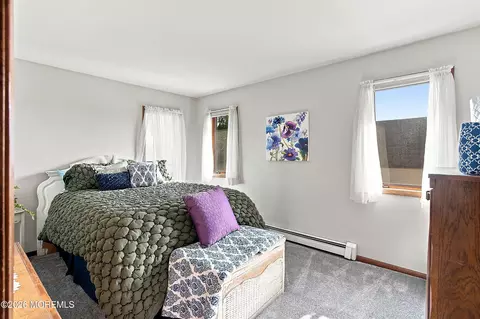 Bedroom - 917 Shenandoah Dr, Forked River, NJ 08731 photo 2 of 6