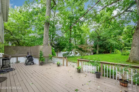 Exterior - 508 Broadway Ave, Leonardo, NJ 07737 photo 13 of 13