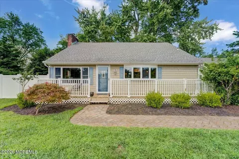 89 Campbell St, Red Bank, NJ 07701