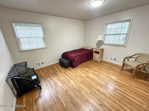 Bedroom - 743 Millbrook Rd, Brick, NJ 08724 photo 2 of 3