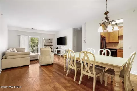 203 Canterbury Ln, Morganville, NJ 07751