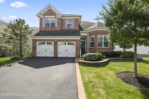 114 Campbell Ct, Shrewsbury, NJ 07702