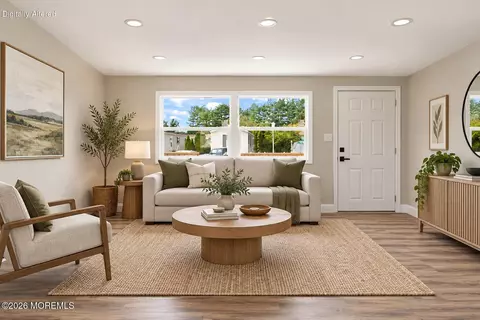 Living - 200 2nd St, Jackson, NJ 08527 photo 1 of 3
