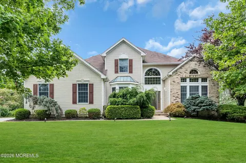 2395 Apple Ridge Cir, Manasquan, NJ 08736