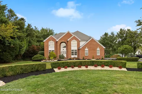 150 Lions Ct, Freehold, NJ 07728