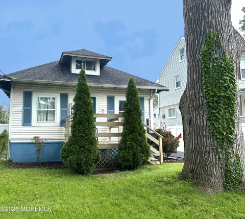 109 Osborn St, Keyport, NJ 07735